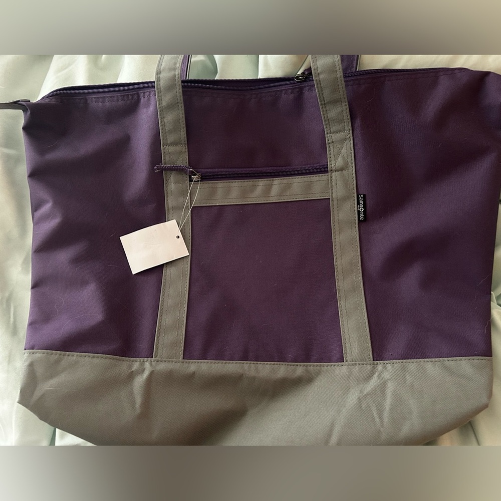 NWT Samonite Bag